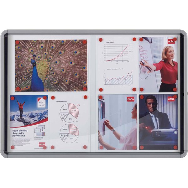 Ideali per esporre un’ampia quantità di comunicazioni in corridoi o altri ambienti affollati. Nuovo design con robusta cornice in alluminio per assicurare protezione e sicurezza alle comunicazioni e ai documenti importanti. Vetro di sicurezza di 4 mm di spessore per una resistenza 5 volte superiore rispetto al vetro standard. Fondo in acciaio bianco magnetico per uso con piccoli magneti o scrivibile e cancellabile con pennarelli per lavagna. Spazio di 1 cm attorno ai fogli per farli risaltare meglio. 16 mm di spazio utile per spilli e puntine. Sistema di fissaggio semplificato effettuabile da parte di una sola persona. Serratura sicura con due chiavi. Disponibile in 2 formati.