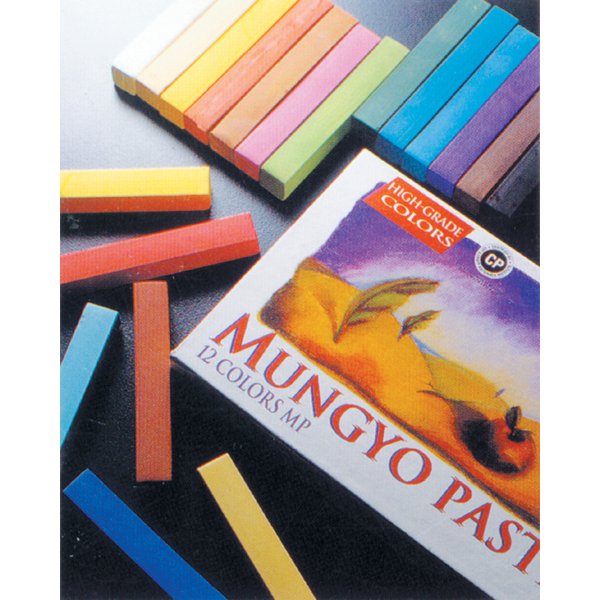 Gessi antipolvere prodotti con materie prime di altissima qualità, che garantiscono colori intensi, brillanti e resistenti alla luce. Morbidi e sfumabili, possono essere utilizzati su lavagne, carta, cartoncino, tele, ecc. Particolarmente adatti per cartoncini neri o colorati e per la tecnica della microspugna. Atossici.